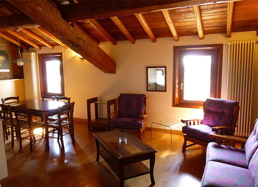 La Tomina Guest House Mirandola Room photo